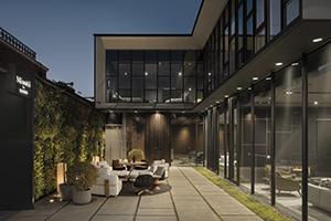 Minotti Tokyo / Aoyama by Sukeno